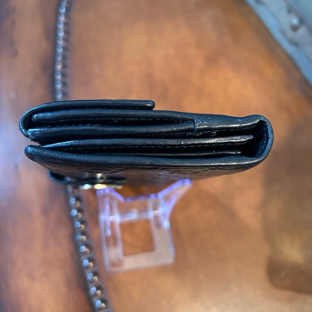 Gucci Heart Leather Wallet - Picture 4 of 13
